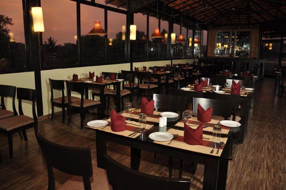 Sukhmantra Resort & Spa Candolim Exteriér fotografie