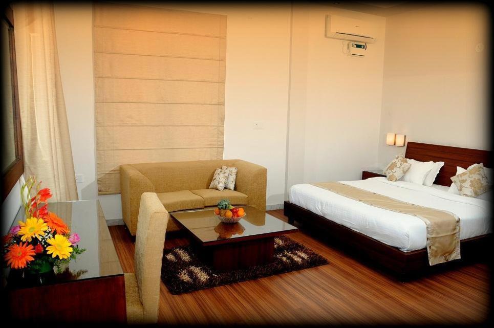 Sukhmantra Resort & Spa Candolim Pokoj fotografie