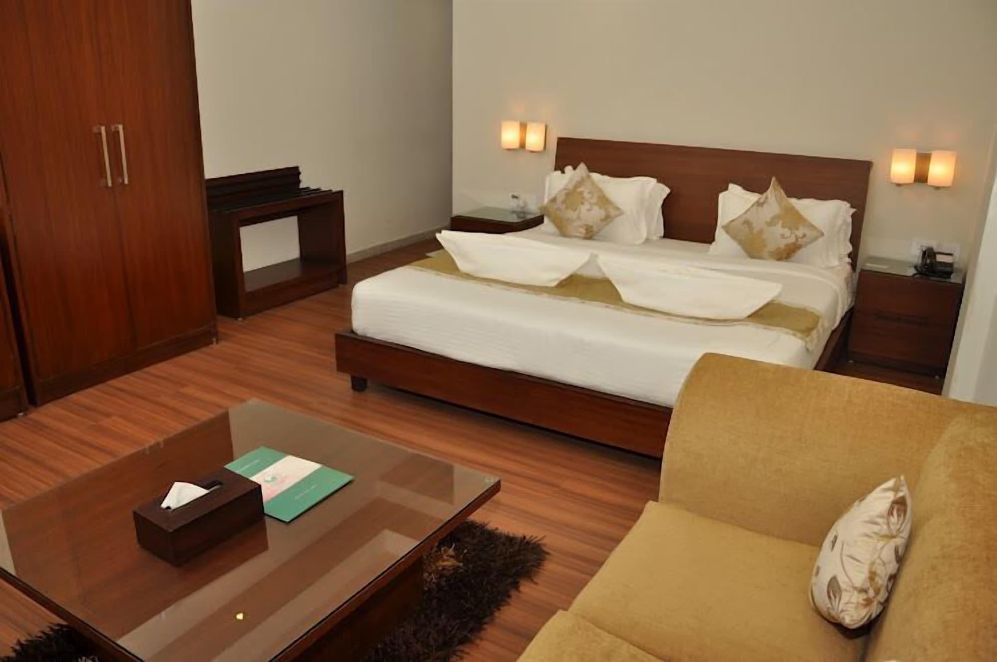 Sukhmantra Resort & Spa Candolim Exteriér fotografie